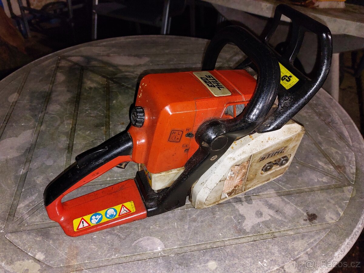 Motorová pila STIHL 023 - 3