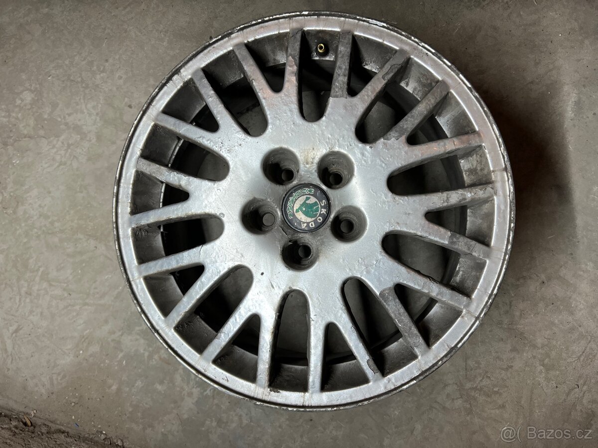 Prodám Alu disky Škoda 5x100 R16 - 3