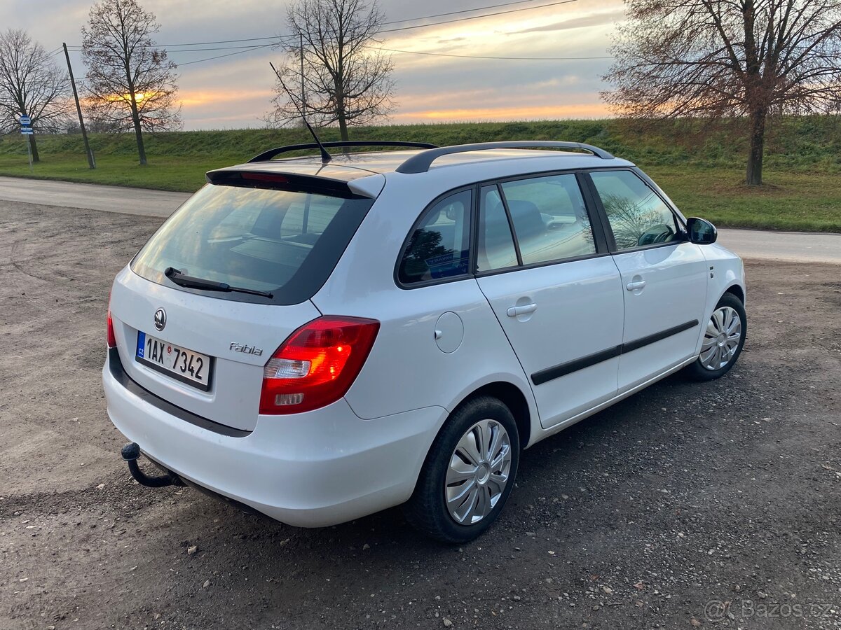 Prodám Škoda Fabia 2, 1.2HTP Combi, Ambiente - 3