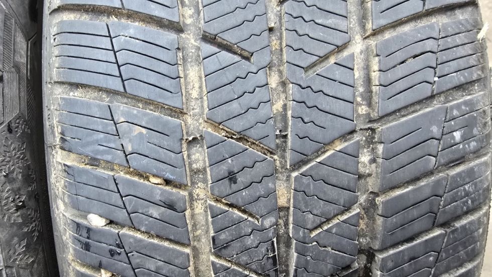 Zimní pneu 205/50/17 Barum - 3