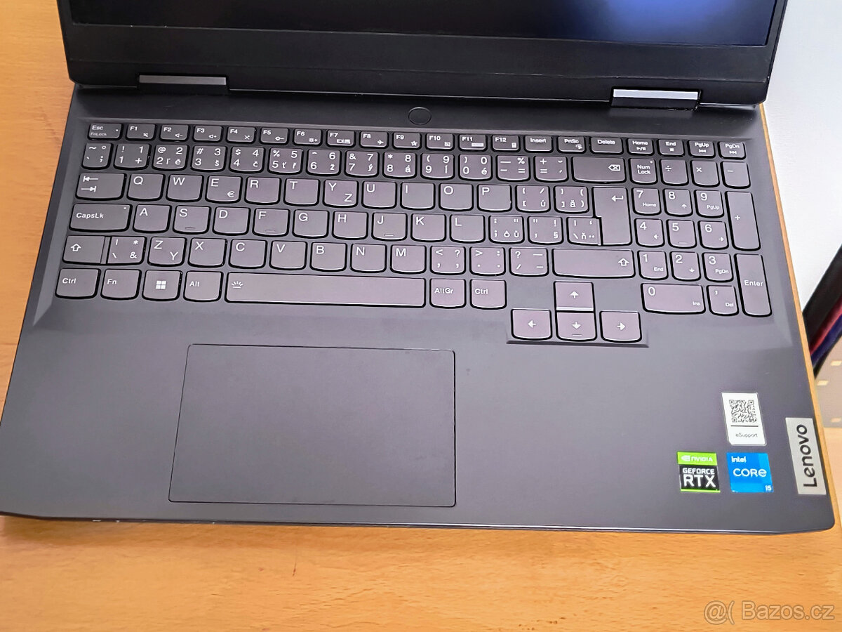 Lenovo IdeaPad Gaming 3 15IAH7 nefunkční - 3