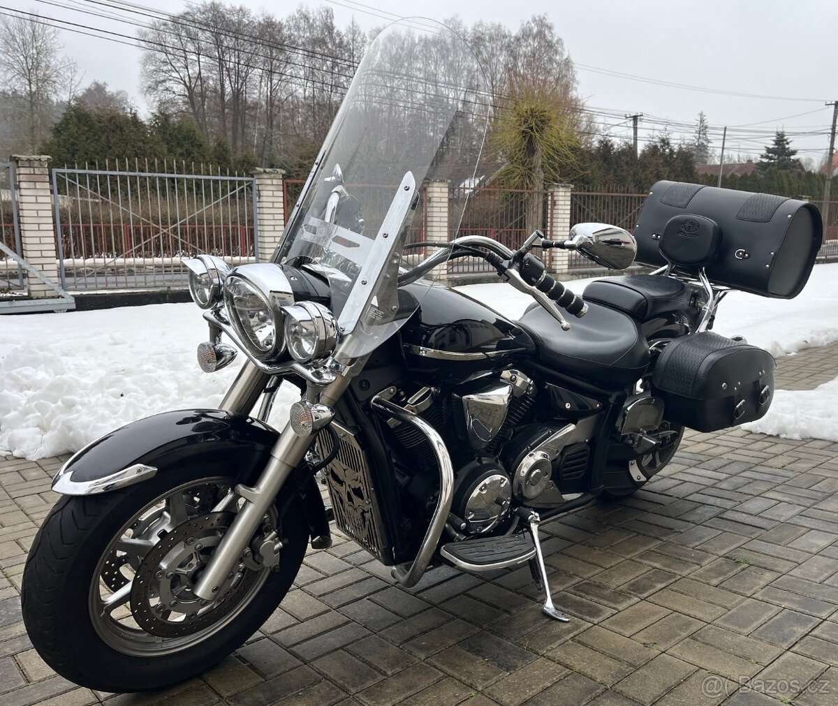 Yamaha XVS 1300A Midnight Star nová v ČR - 3