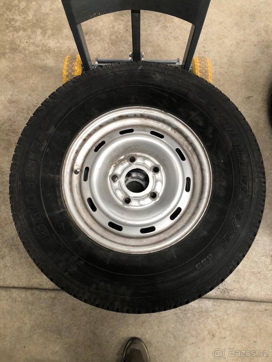 5x139,7 16x7.0J 265/75 R16 - 3