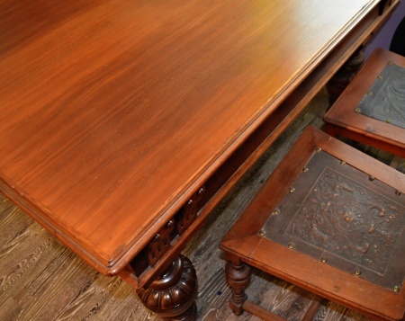 Prodám historický stůl a židle - 3