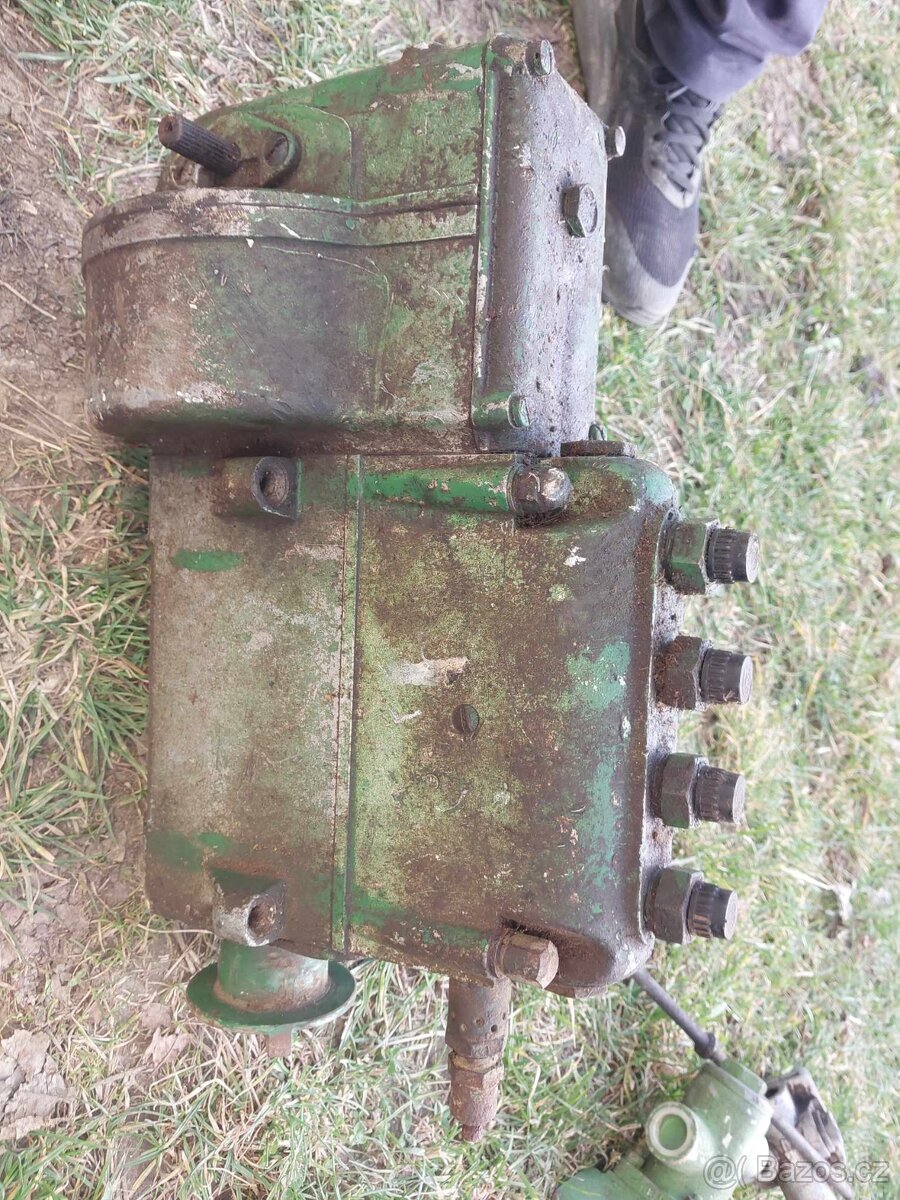 Nahradni dily Zetor super 50 - 3