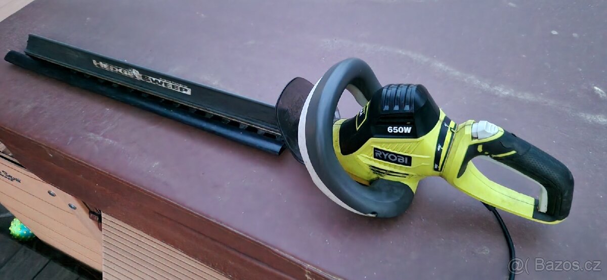 Prodam vykonny elektricky plotostrih RYOBA - 3