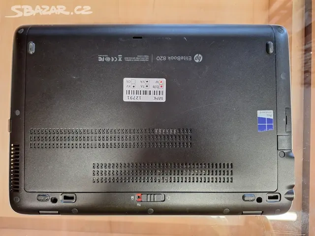 HP EliteBook 820 G1 - 3