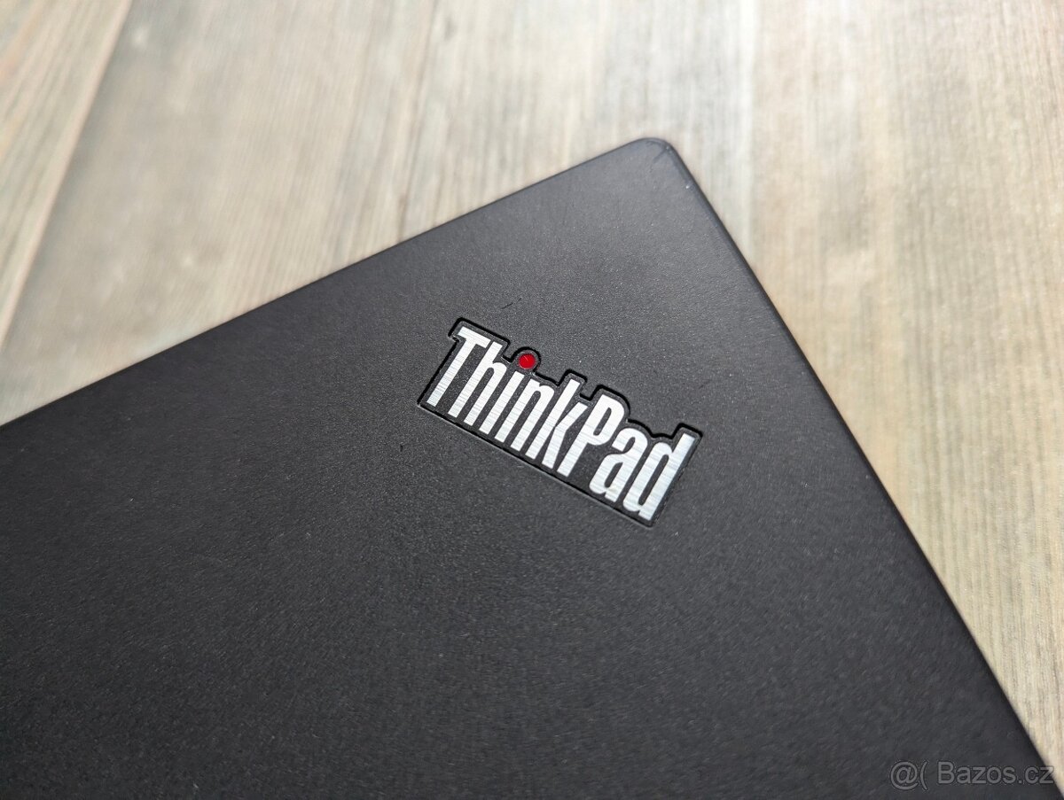 Lenovo Thinkpad X260 i5 včetně dokovací stanice Lenovo - 3