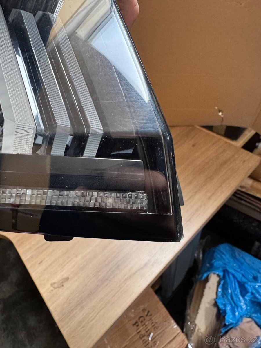 SVĚTLO PEUGEOT 3008 II - 3