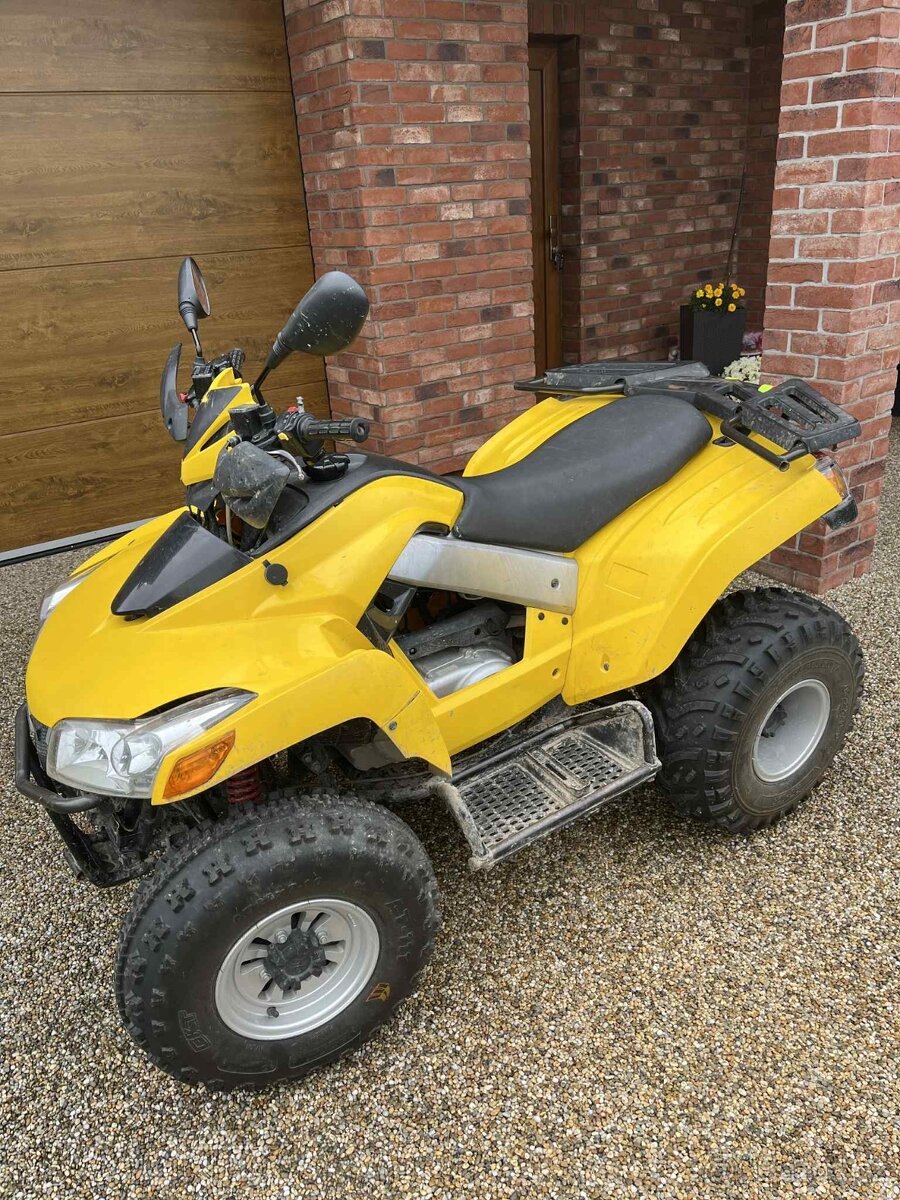 Čtyřkolka SYM 250 - 3