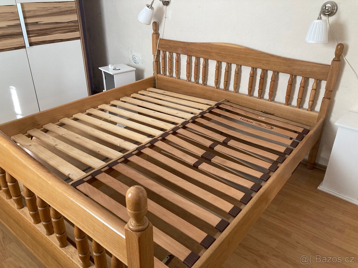 Prodám postel z masivu - 3