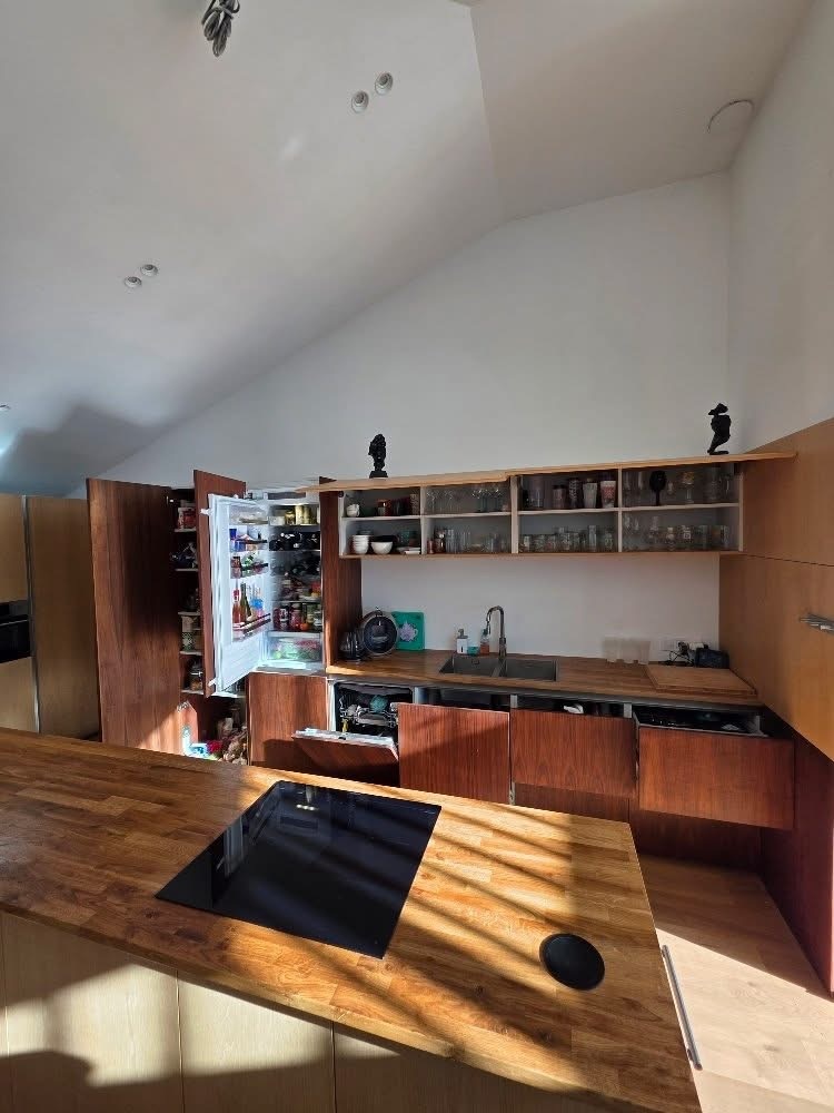 Kompletně zařízená kuchyň - 3