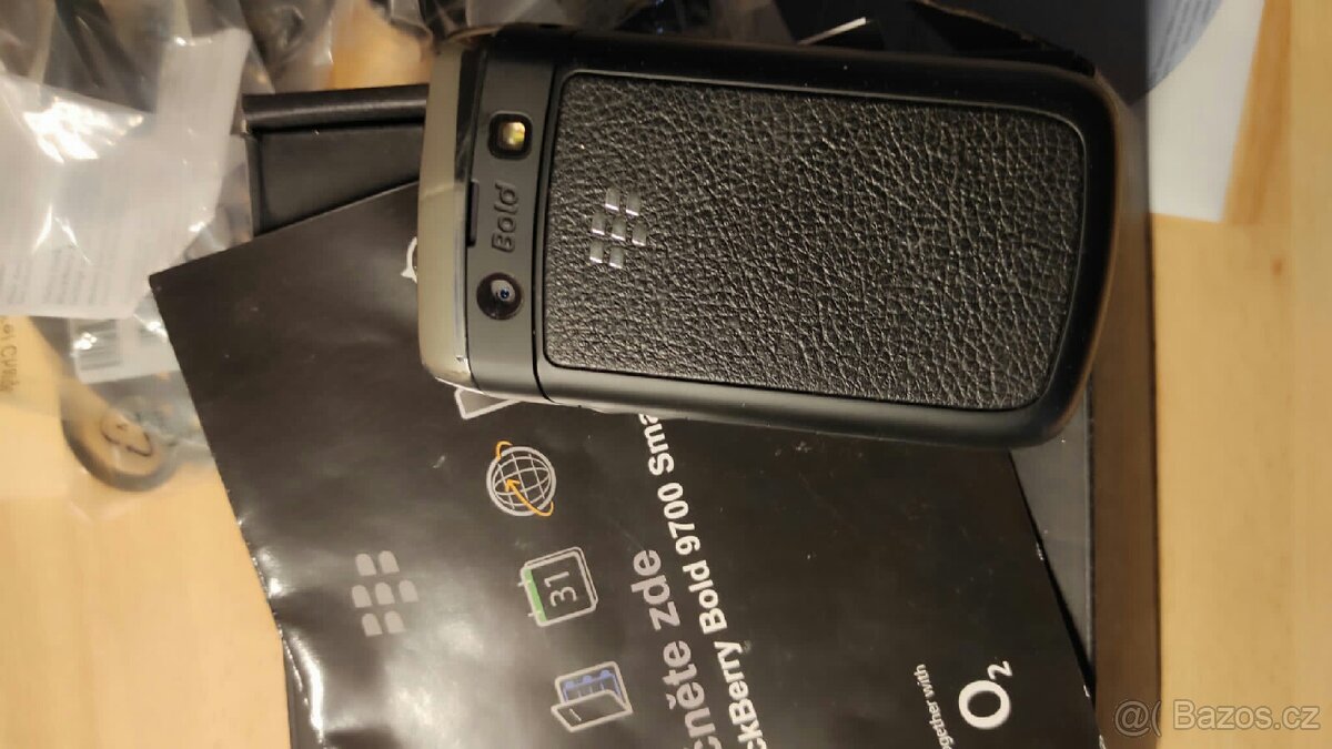 BlackBerry Bold 9700 - 3