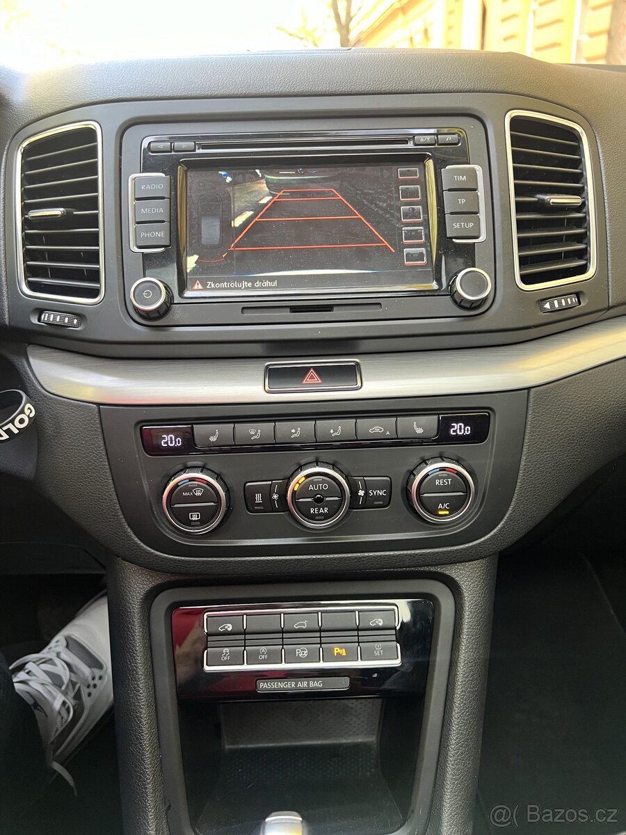 VW Sharan 2.0TDi/130kw HIGHLINE - 3