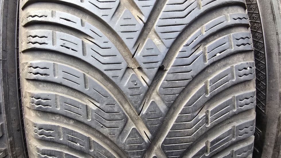 Zimní pneu 205/55/16 Kleber - 3