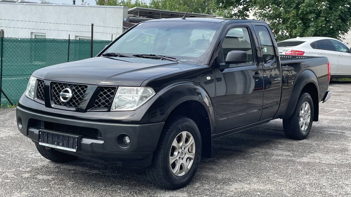 Nissan Navara 2,5dci 128kW, klima - 3