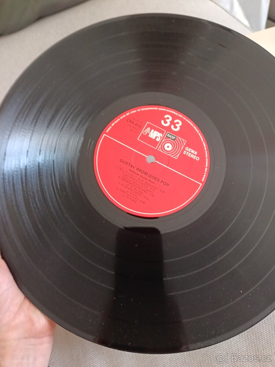 LP Gustav Brom goes pop - 3