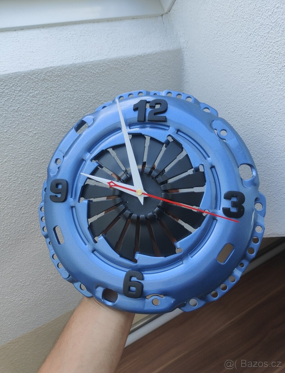 Hodiny z přítlačného kotouče - 3