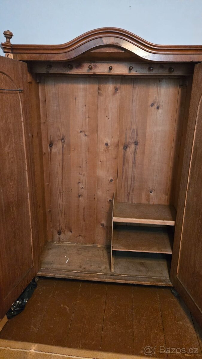 Daruji skříň - za odvoz - 3