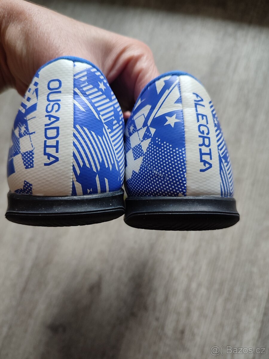 Nike-chlapecké sálovky Top stav vel.34 - 3