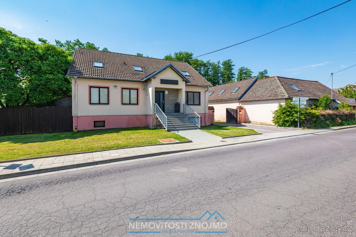 Prodej komerční nemovitosti, provozované jako penzion, pozem - 3