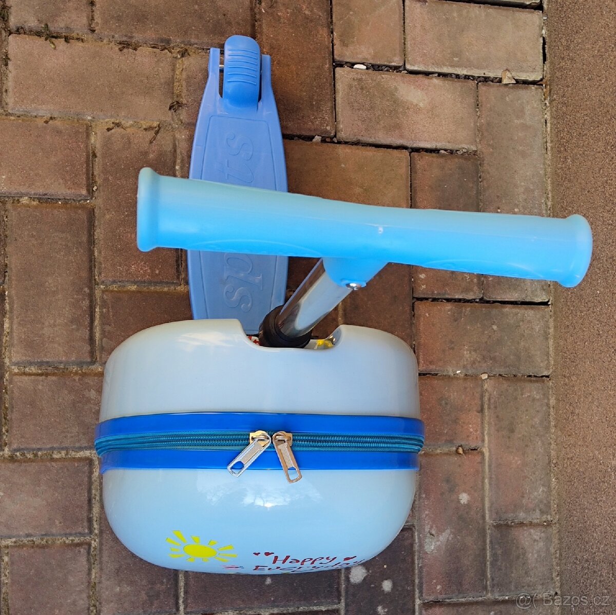 Dětská koloběžka s kufříkem - 3