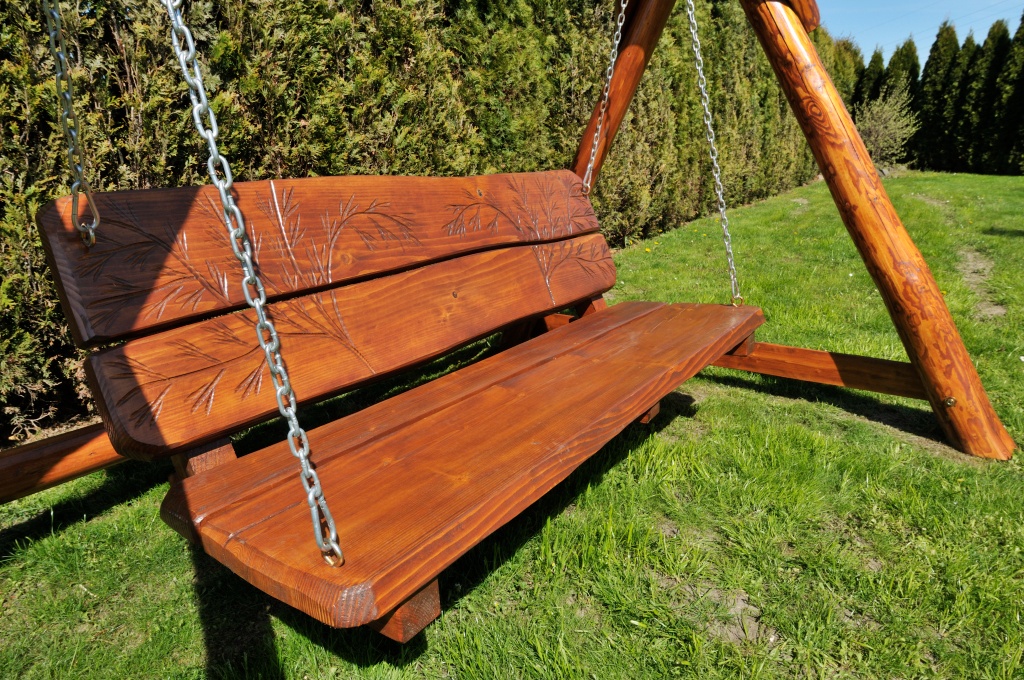 Zahradní houpačka z masivu - 3