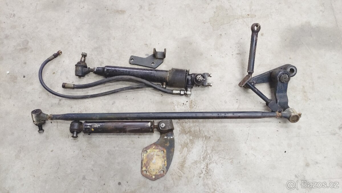 Zetor 6245 posilovač řízení - 3