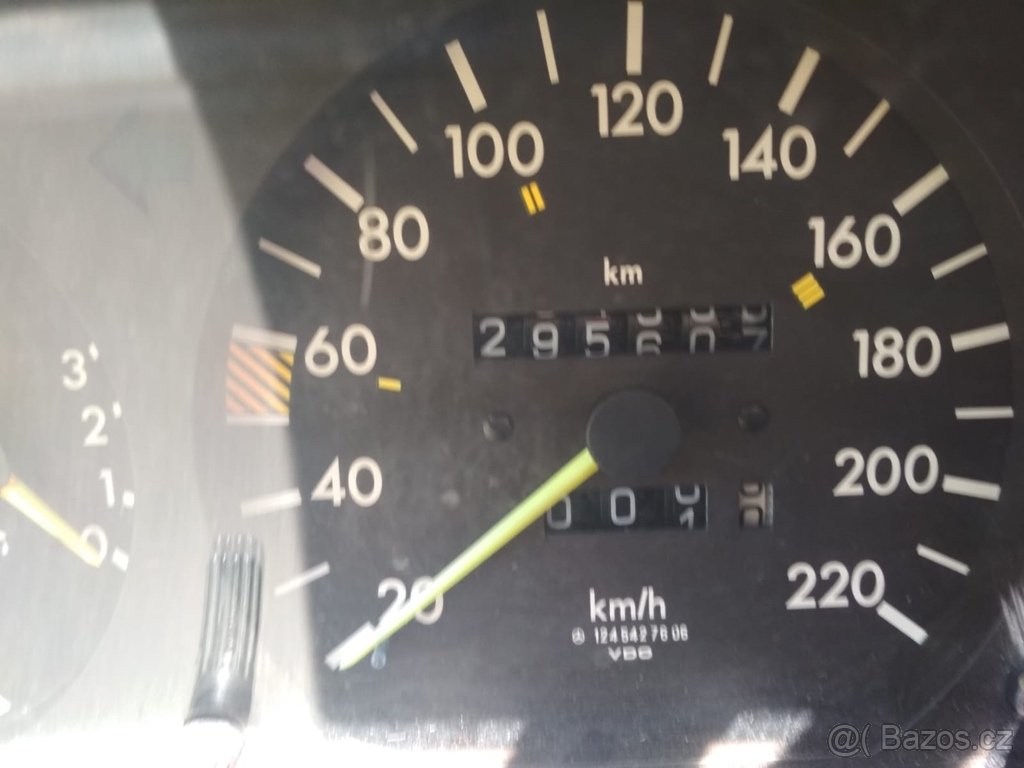 W124 dily 230E - 3