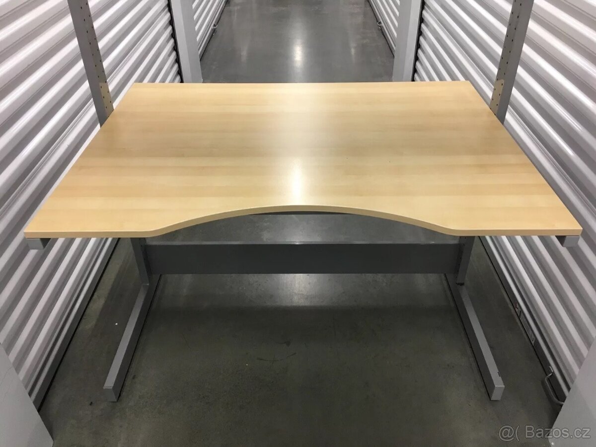 Polohovatelný stůl IKEA JERKER - 3