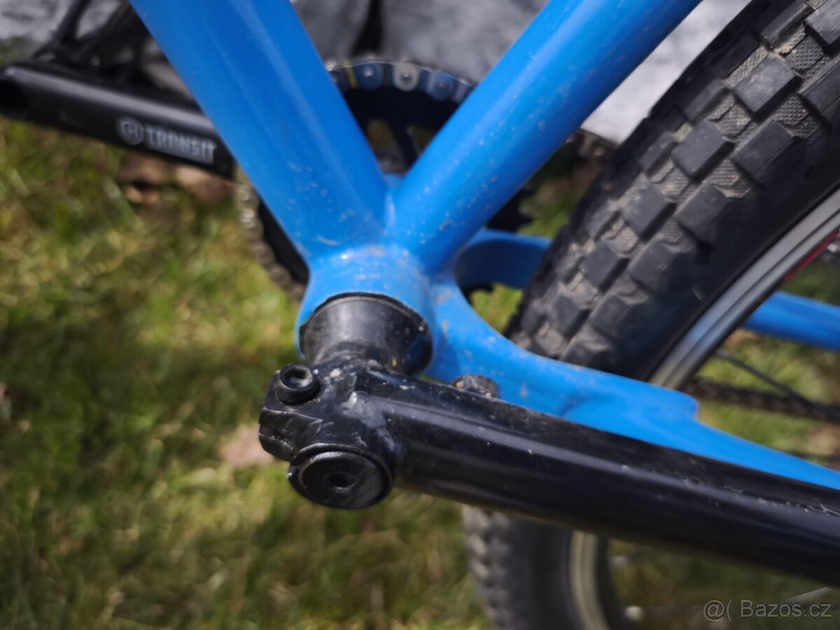 BMX / MTB kolo na pumptrack - 3