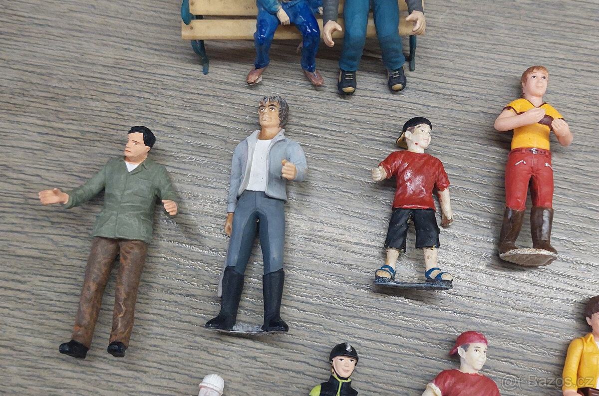 Schleich a jiné postavičky - zahradní železnice LGB - 3