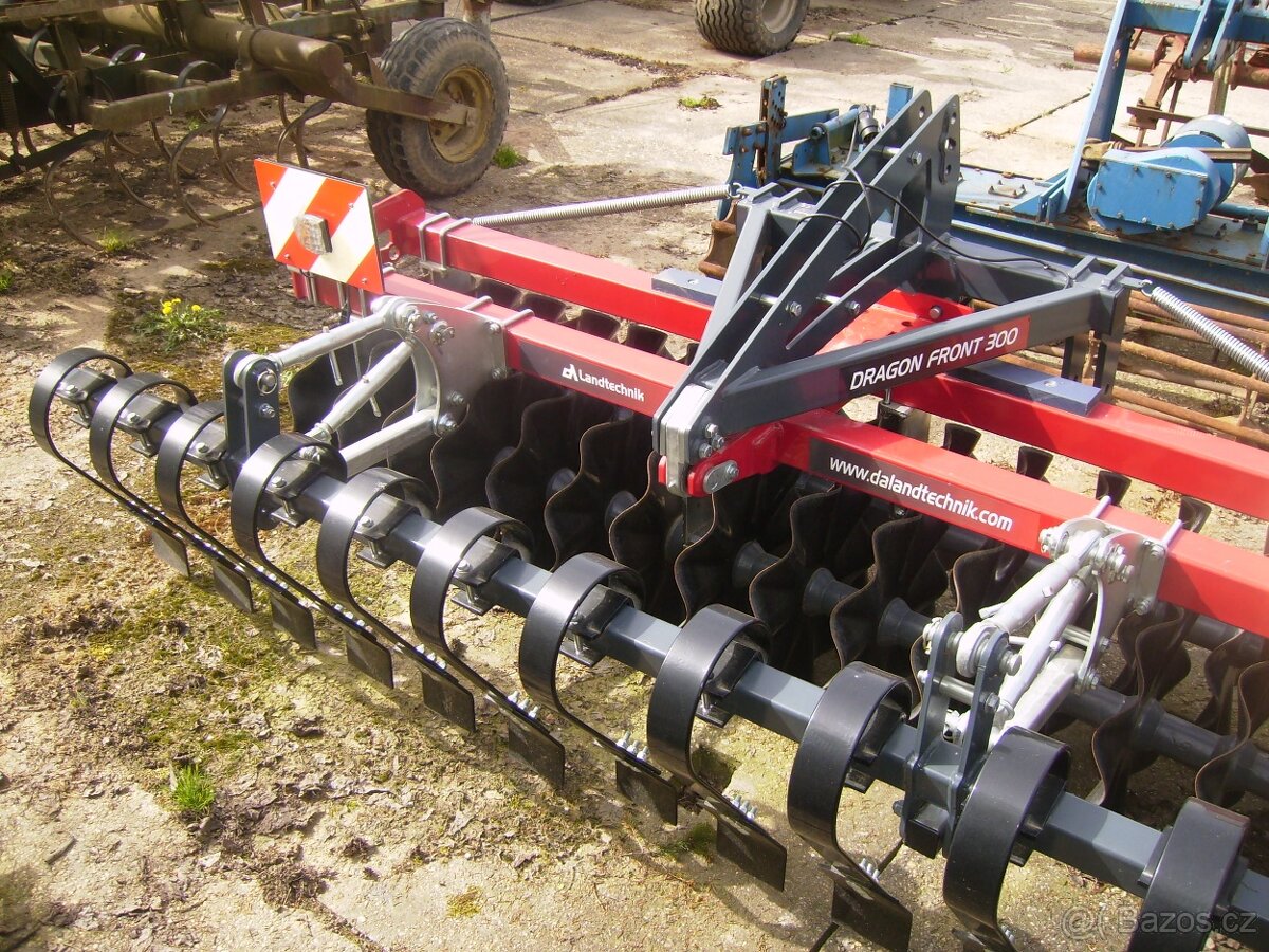 Diskový podmítač DRAGON Front se smykem 3 m . - 3