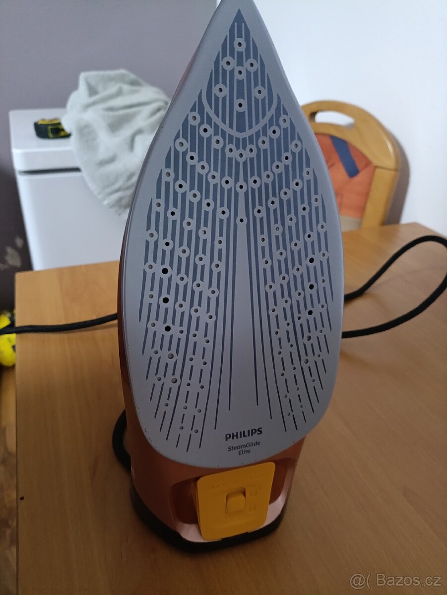 Žehlička Philips - 3