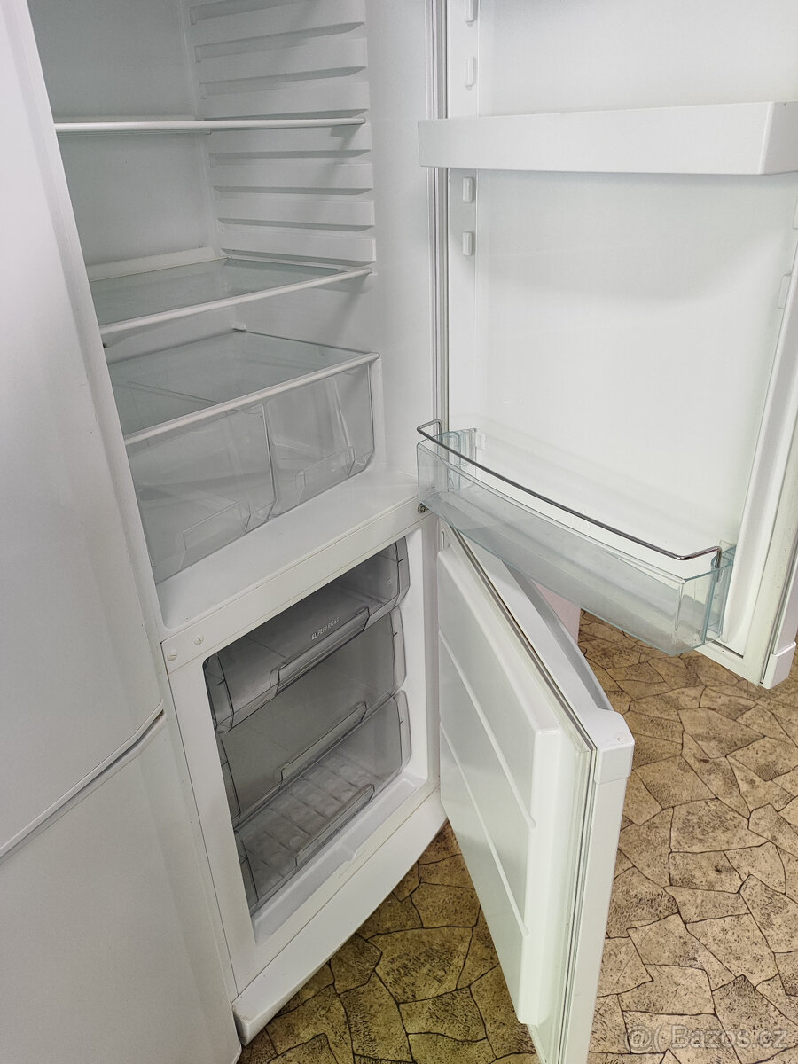 Kombinovaná chladnička PRIVILEG - 3