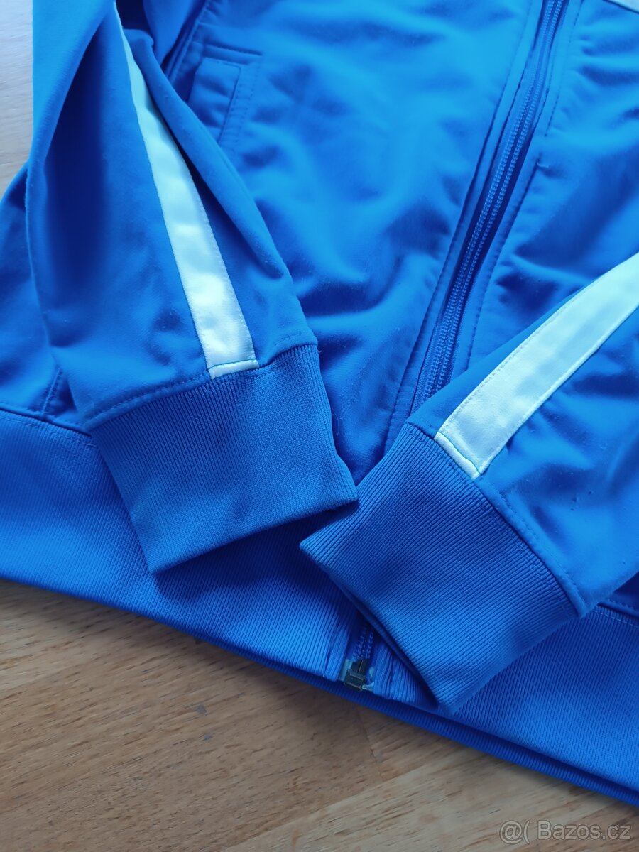 Mikina Nike vel.146 na zip - 3