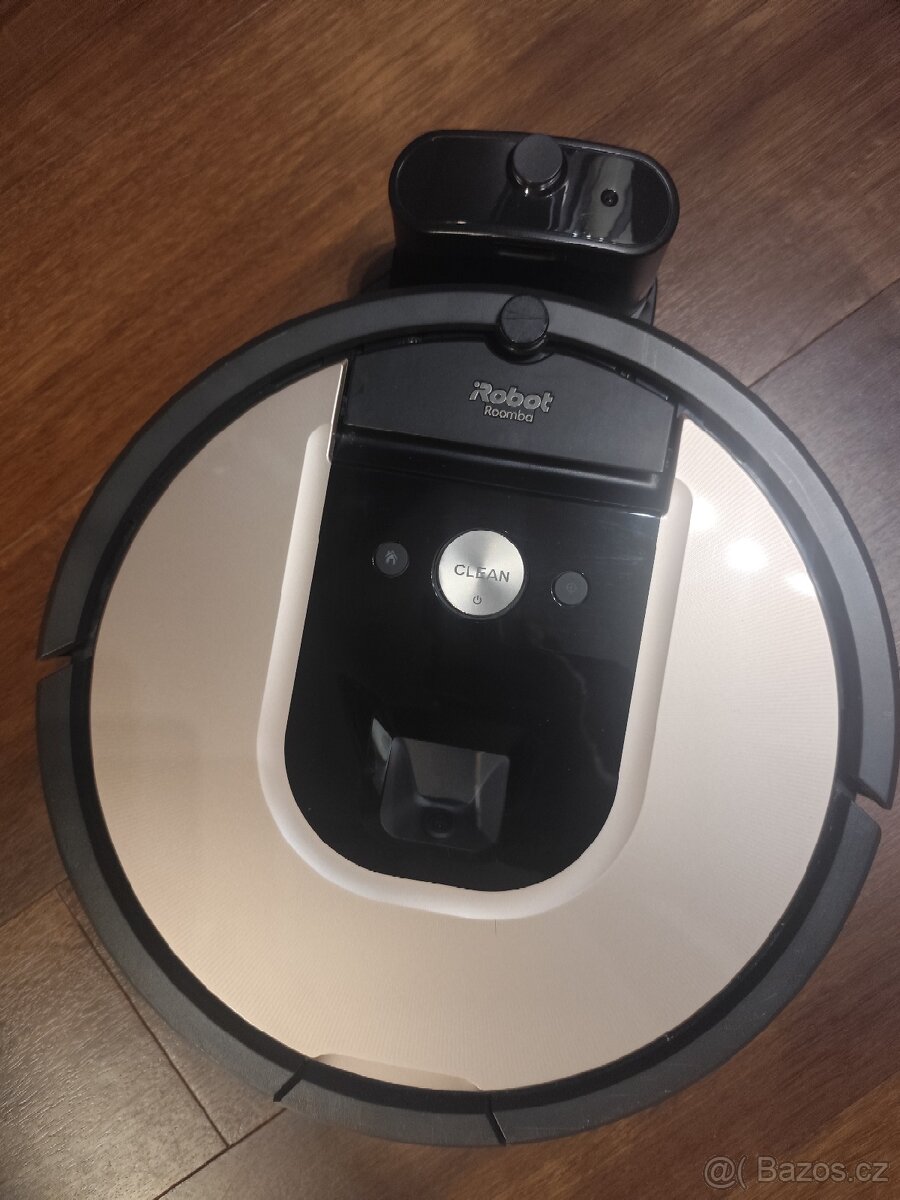 Set iRobot: Roomba 976 Vacuum + Braava Jet 240 Mop - 3