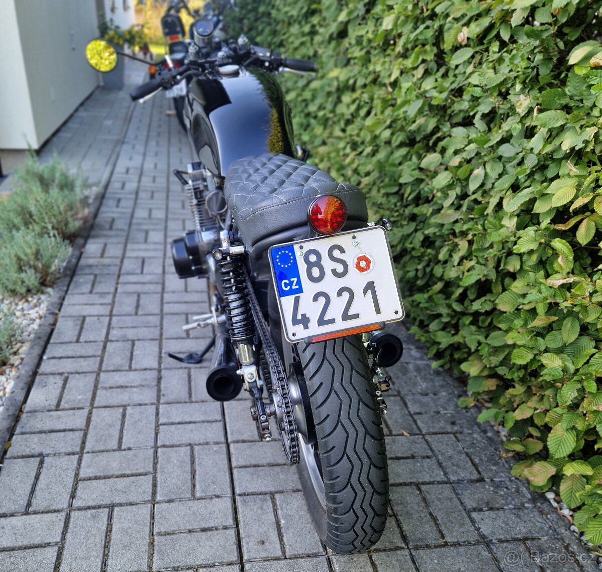 Suzuki GS 750 - cafe racer - 3