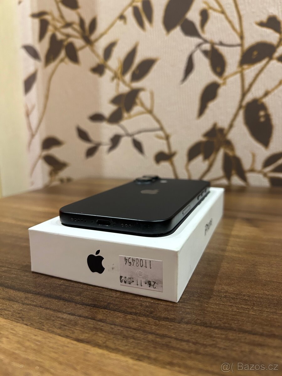 Apple iPhone 16 128GB - 3