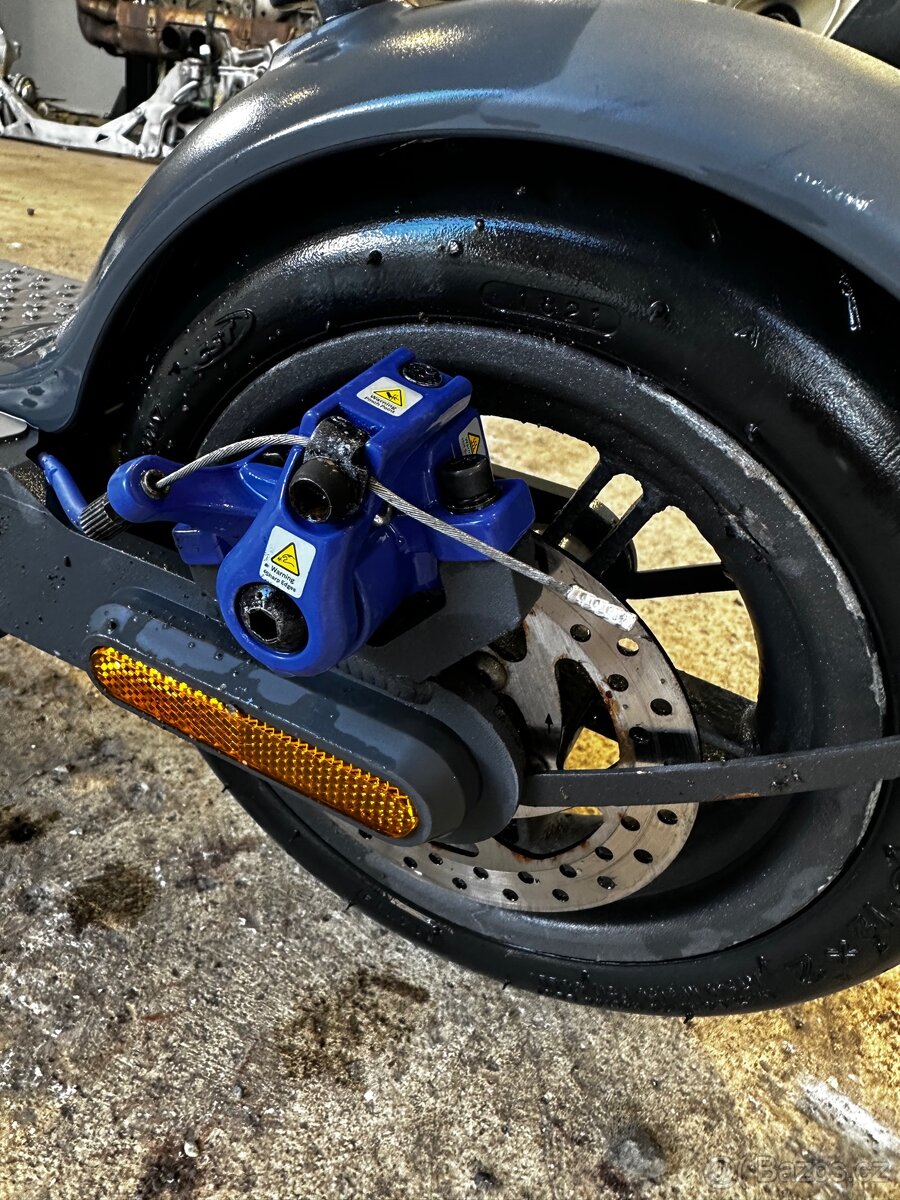 Elektrická koloběžka xiaomi mi 3 - 3