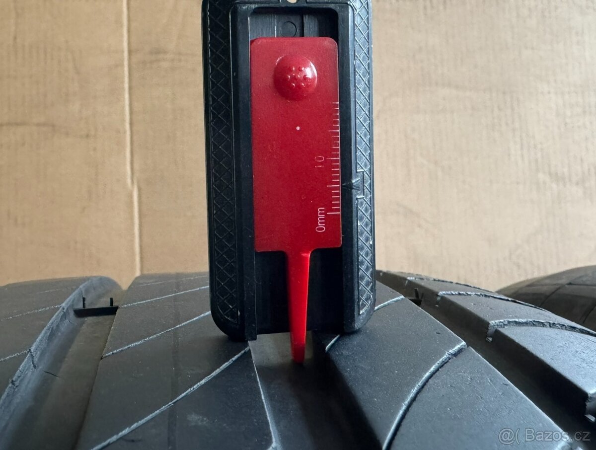 letní pneu 225/50-17 Michelin - 3