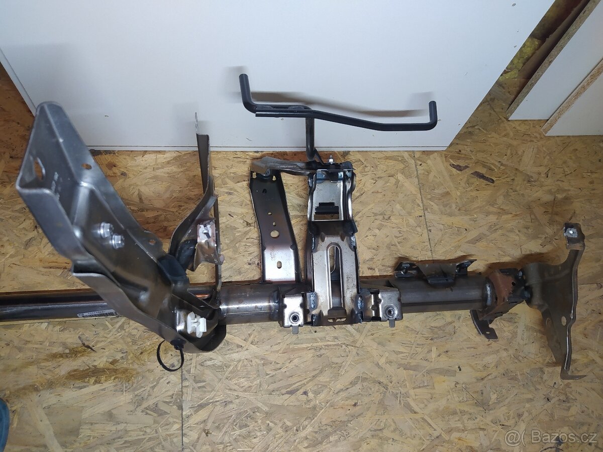 Tyč přístrojovky - 3