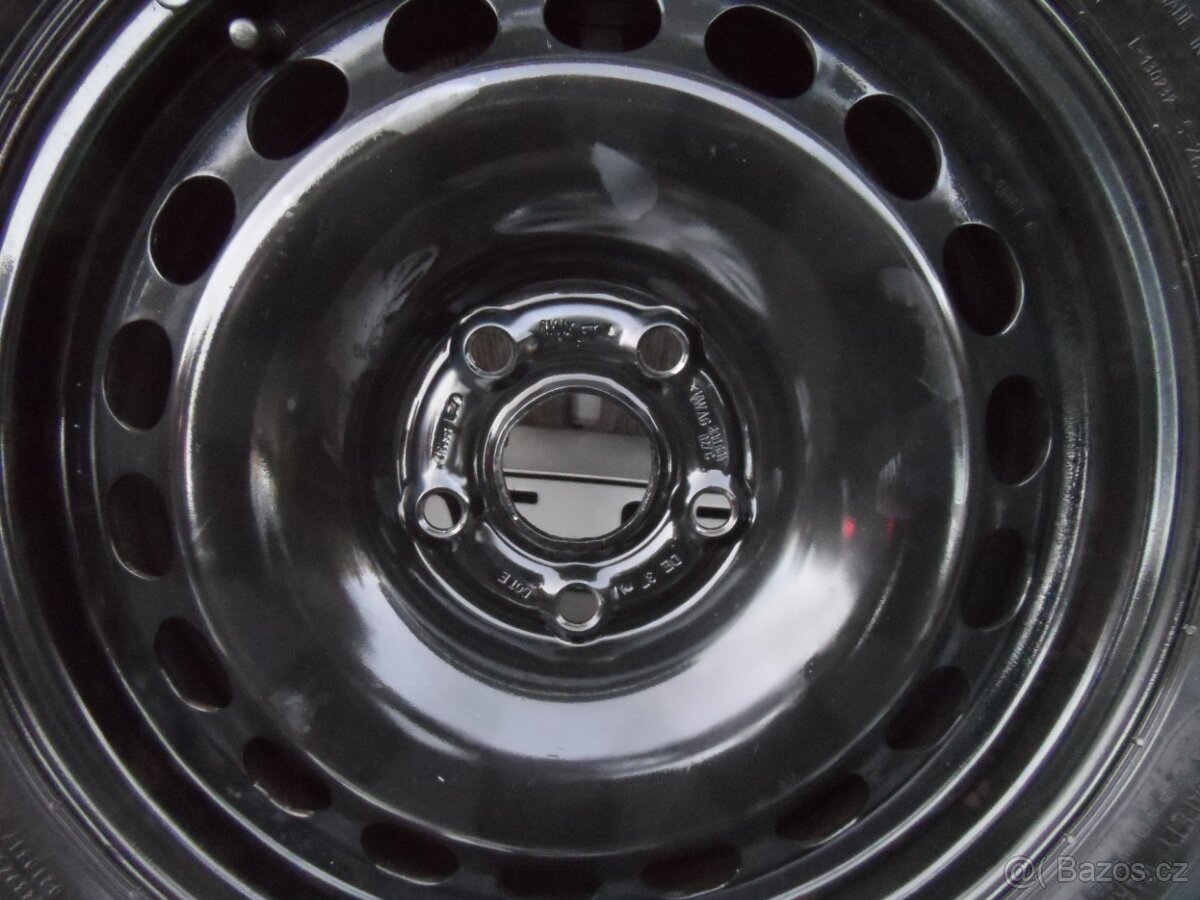 Komplet zimní kola Semperit+ Poklice 215/60/16 ET 41 5X112 - 3