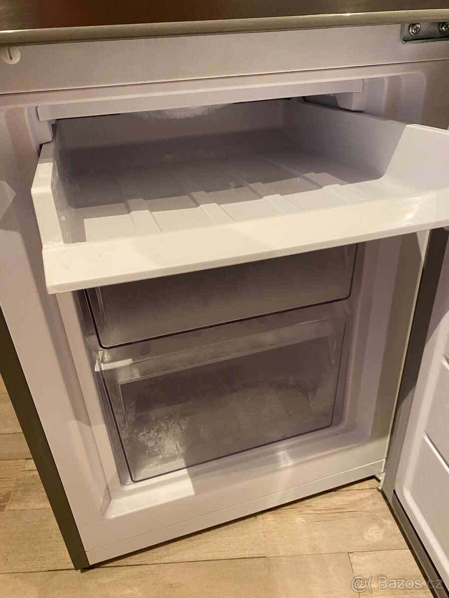 Lednička Goddess - 3