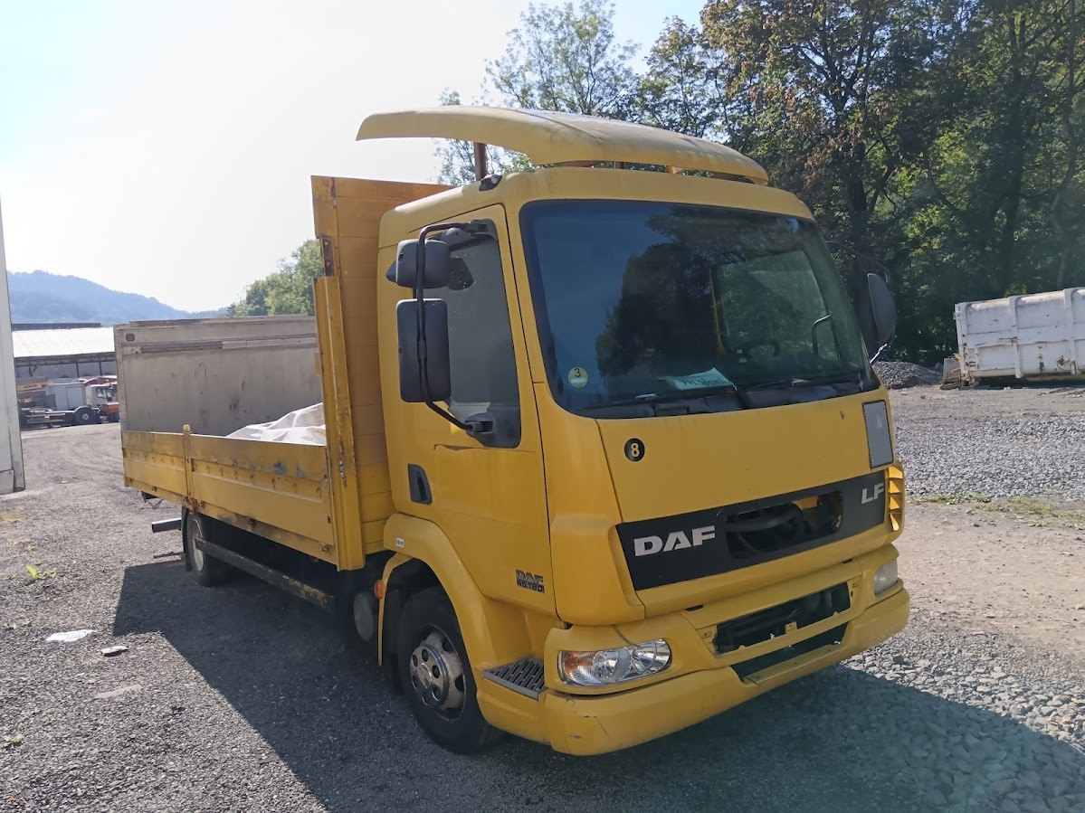 DAF LF 45.220 VEŠKERÉ ND Z VOZU - 3