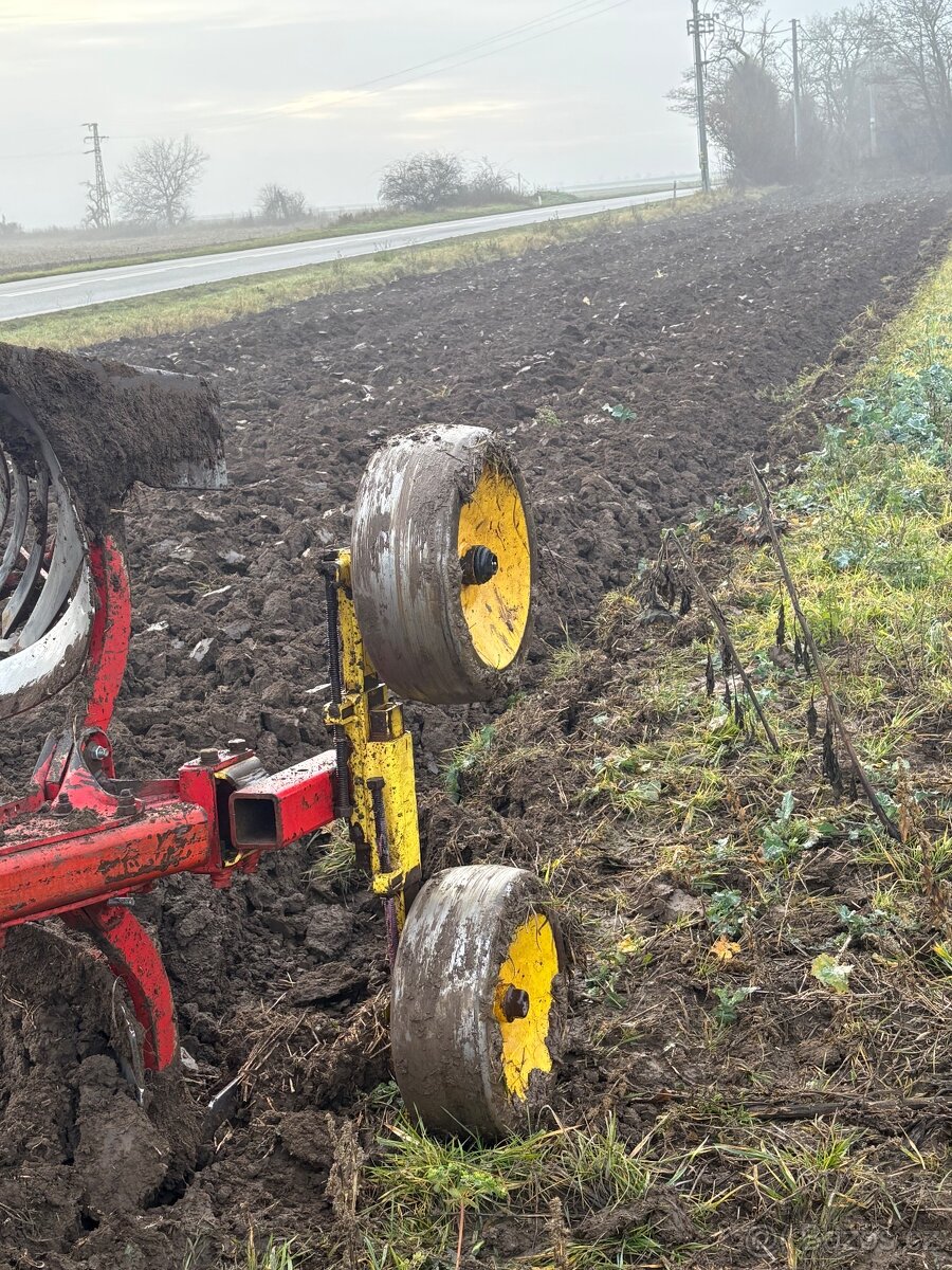 Pluh otočný Pötinger Servo - 3