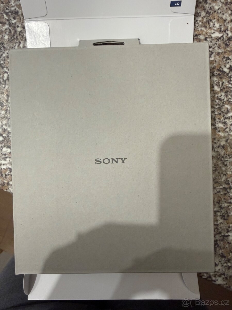 Bezdrátová sluchátka Sony - 3