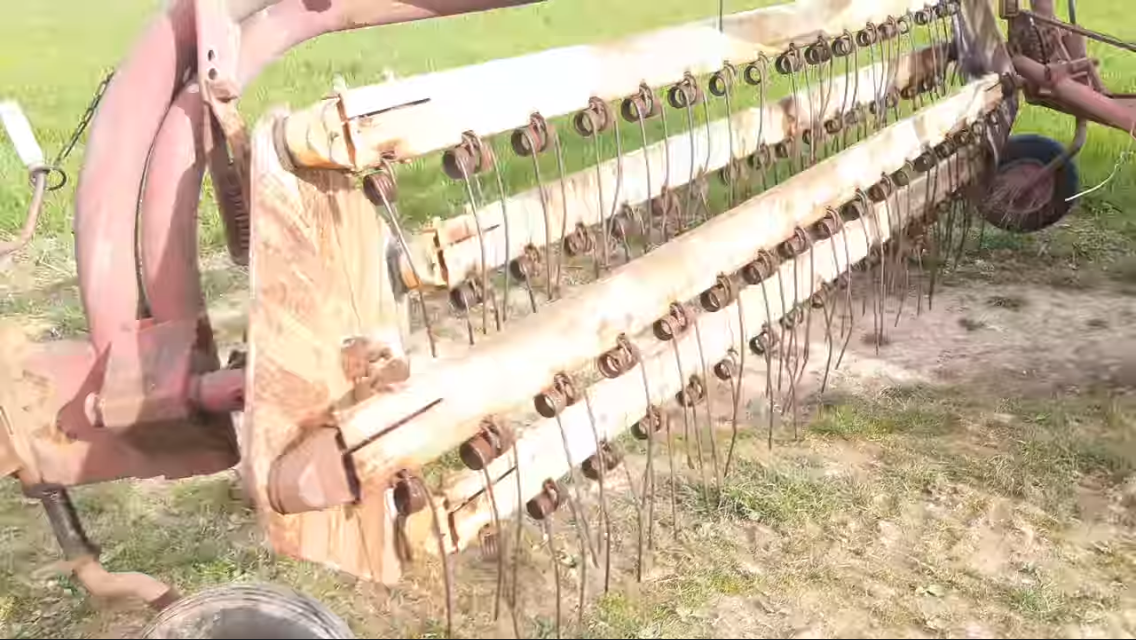 obracák na seno - 3