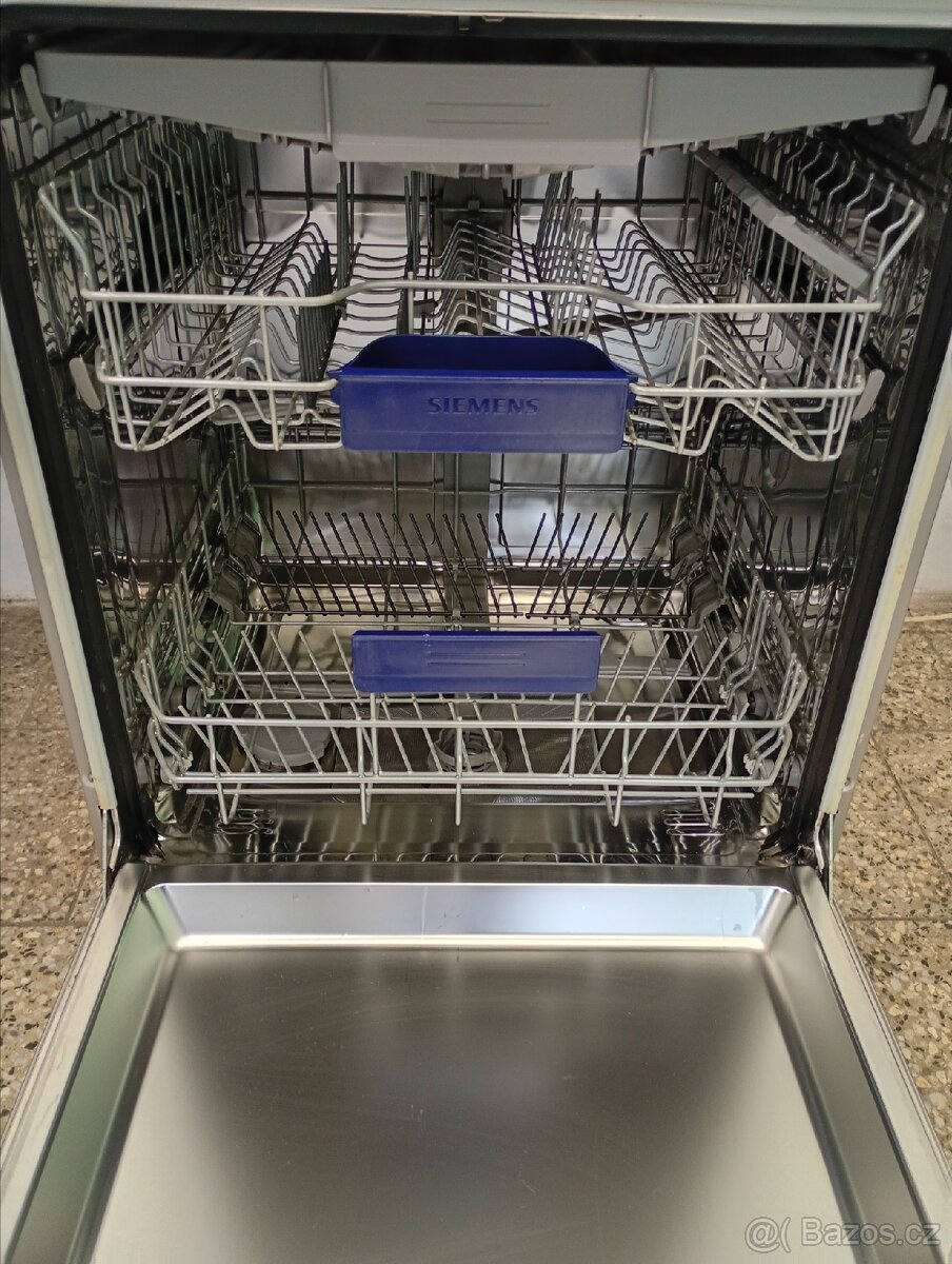 Myčka nádobí Siemens 3x koš - 3