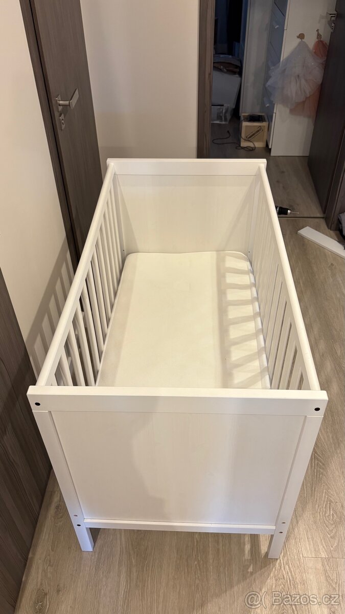 IKEA SUNDVIK dětská postýlka - 3